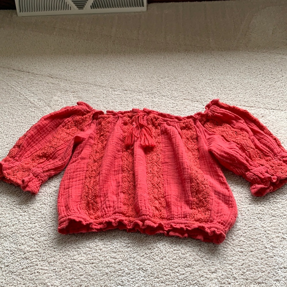 AE detailed crop top